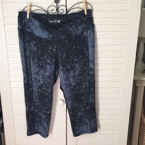 Old navy active xl capris